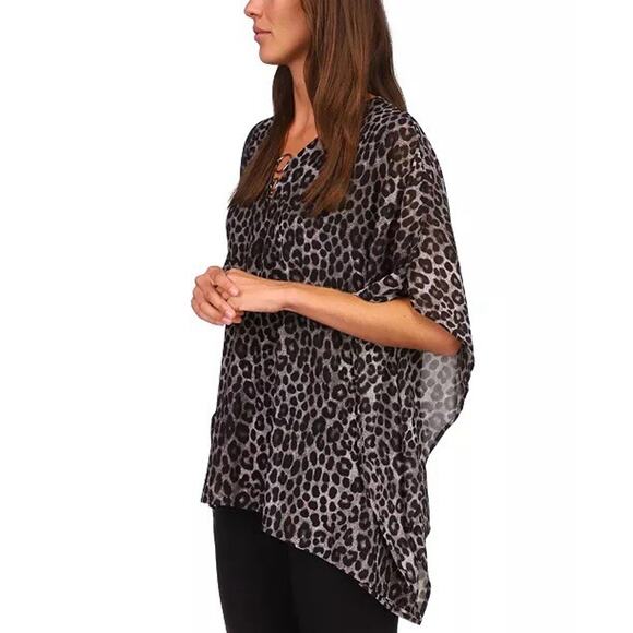 Michael Kors Women’s Black & White Leopard Print Soft Flowy Poncho Top Size 1X - Picture 2 of 13